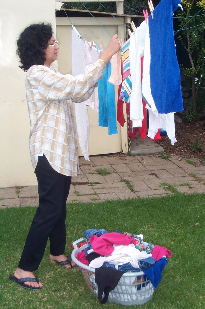 Hanging clothes to dry5.jpg